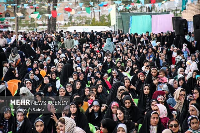 پیچیدن نوای کجایی ای گل زهرا در تبریز