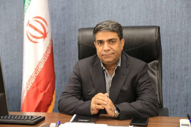حکم «صفر صادقی‌پور» به عنوان معاون عمرانی استانداری هرمزگان صادر شد