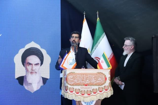 افتتاح نیروگاه خورشیدی ۶ مگاواتی در قم برای کاهش ناترازی برق