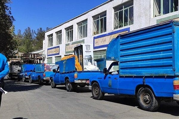 دومین کاروان تجهیزات آموزشی راهی مدارس خراسان جنوبی شد