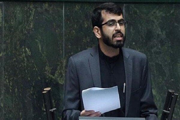 نجابت: با افرادی که به اتحاد ملی خدشه وارد می‌کنند، برخورد شود