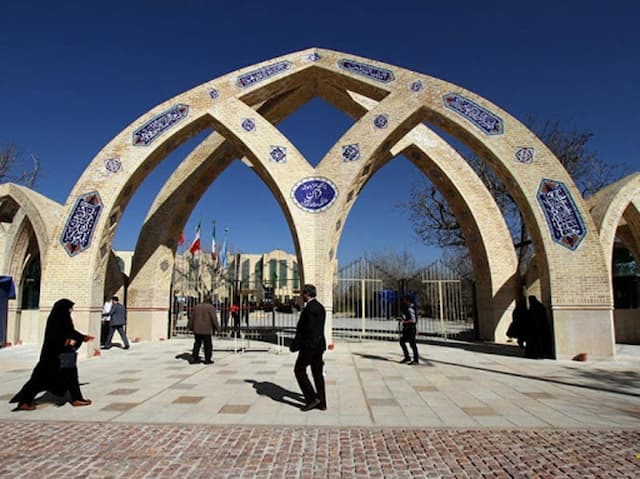 پذیرش دانشجو مقطع کارشناسی در دانشکده علوم قرآنی شیراز