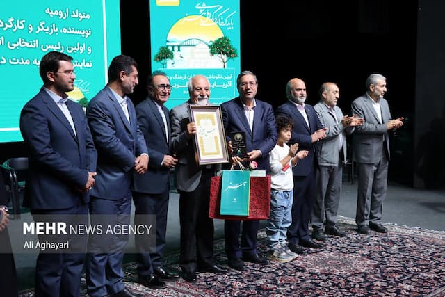 آیین نکوداشت نامداران فرهنگ و هنر آذربایجان غربی در ارومیه