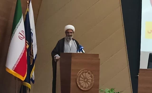 رسالت سنگین رسانه‌ها در حفظ وحدت ملی؛ خبر باید مفید و شجاعانه باشد
