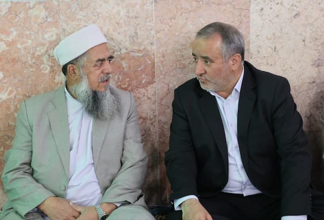 وحدت و تبعیت از ولایت، رمز اقتدار ایران اسلامی