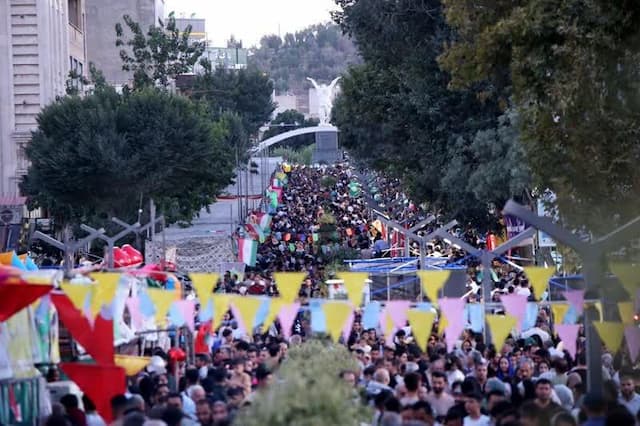 تمام ایران مهمان امت احمد سنندج؛ بانگ همدلی از سنندج تا جهان اسلام