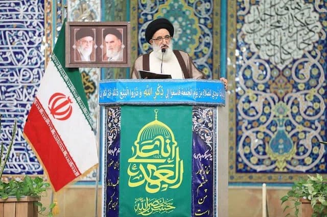 دو قطبی‌های ساختگی، وحدت ملی را در معرض تهدید قرار می‌دهد