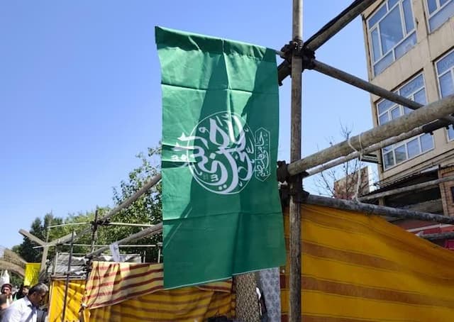 مهمانی امت احمد(ص) در سنندج آغاز شد