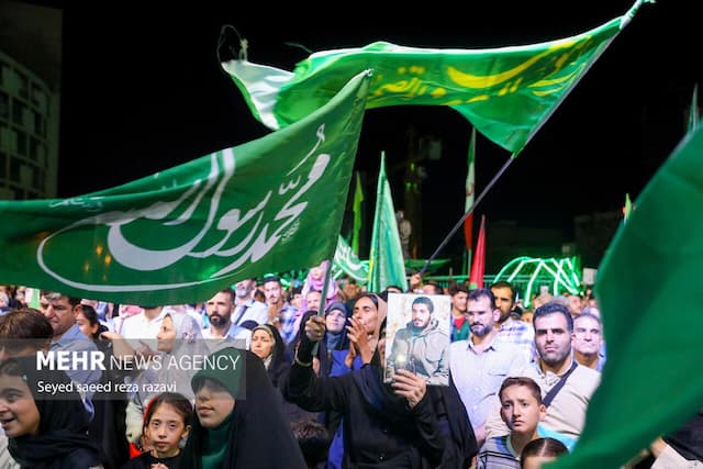 برگزاری جشن بزرگ میلاد پیامبر اکرم(ص) در بوستان آب و آتش