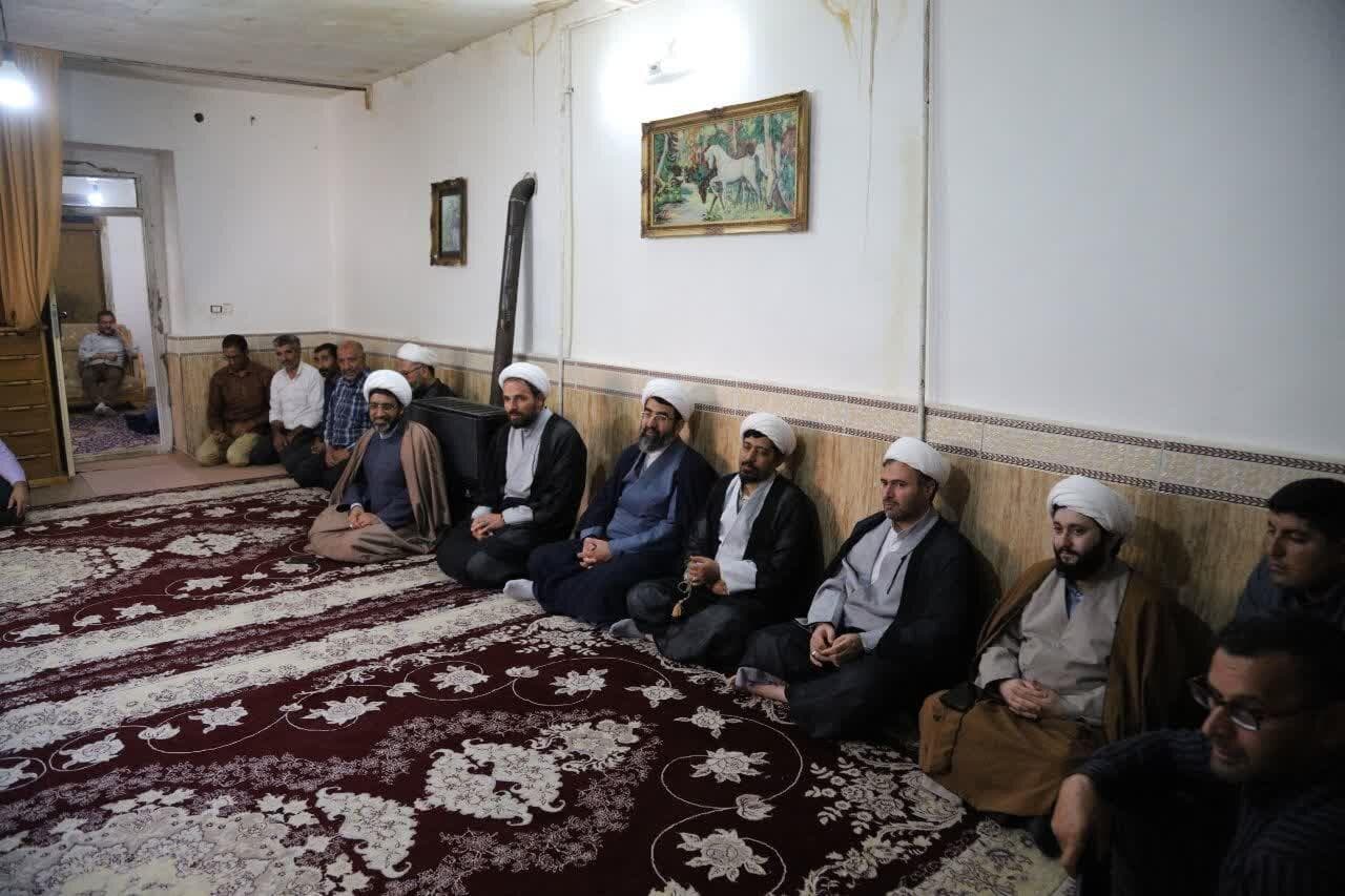 نشست ماهانه امامان روستاها و مدیران پایگاه‌های تبلیغی بجنورد برگزار شد