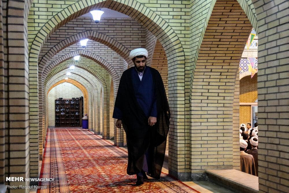 راه‌اندازی ۹ کرسی درس خارج در یک مدرسه علمیه مشهد