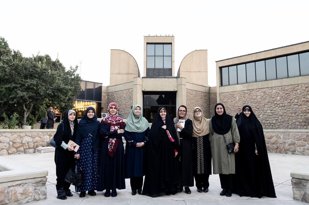 زنان هیئت دولت «به گزارش زنان» را دیدند؛ فرصتی که نباید از دست داد
