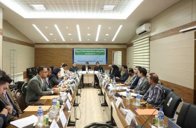 مجمع سالیانه هیئت بولینگ و بیلیارد همدان برگزار شد