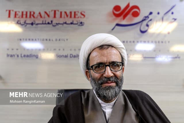 سلیمی خبر بررسی طرح خروج از NPT در نشست فردای مجلس را تکذیب کرد