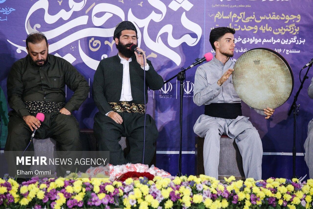 بزرگترین مراسم مولودی خوانی کشور در سنندج