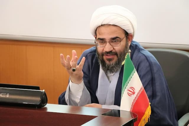 جریان زنده هیئت‌ گره‌ گشای مسائل فرهنگی است