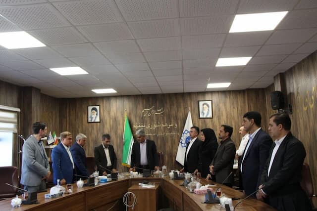 فرهاد اسماعیلی به‌عنوان عضو جدید شورای شهر سنندج معرفی شد