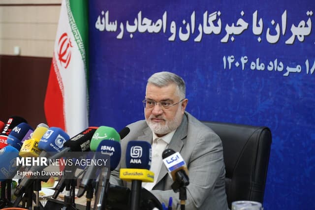 ۸۸۰۰ واحد مسکن مهر باقیمانده در پردیس به سرعت تعیین تکلیف شود