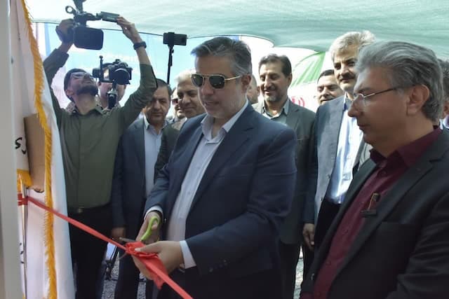 هدفگذاری تولید پنج هزار مگاوات نیروگاه خورشیدی در ۳ سال آینده مرکزی