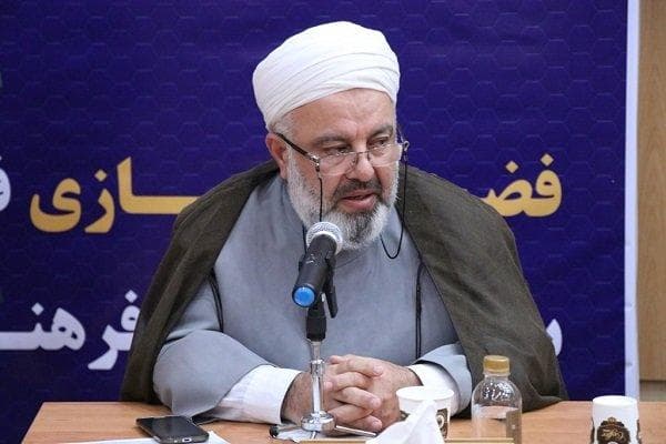 عزت شیخ: «وحدت» رمز آفرینش و ضامن بقای امت اسلامی است
