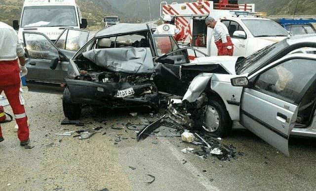 تصادف در مسیر گنجنامه همدان ۶ مصدوم برجای گذاشت