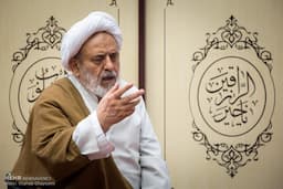 خدمت به خلق عبادتی برتر از نماز شب؛ در گذشته،نماز جماعت محل همیاری بود