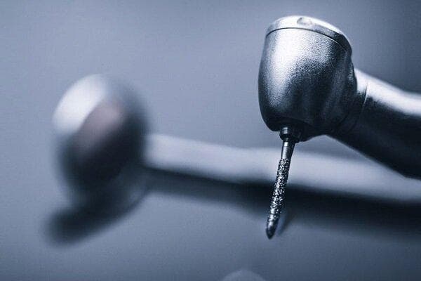 فرزهای الماسه دندانپزشکی تولید شد؛خودکفایی در حوزه ابزارهای پزشکی دقیق