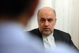امانی: سفر لاریجانی به لبنان در یک برهه حساس صورت می‌گیرد