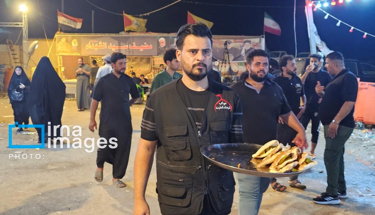 فیلم| شلمچه عراق؛ جاده‌ای که با عشق موکب‌داران فرش شده است