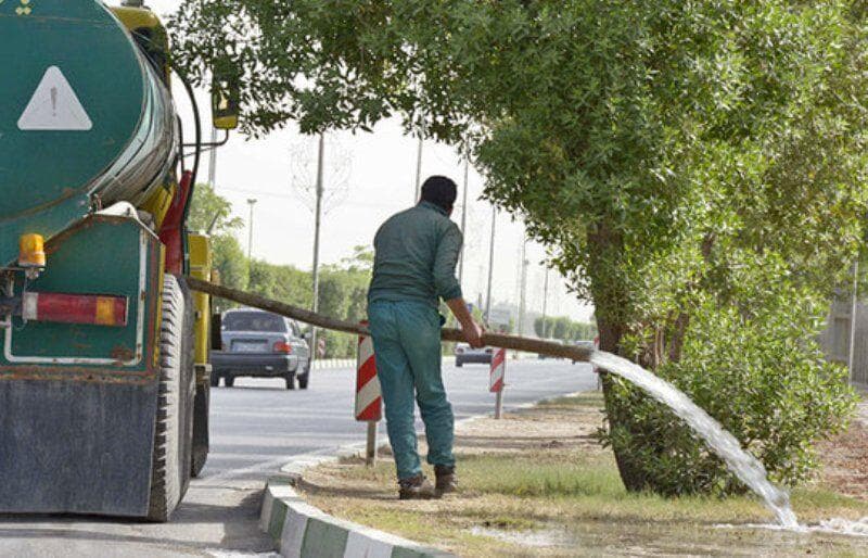 قصه هزار دردسر آبیاری فضای سبز اراک/روزهای گرم سپری شد و چالش پساب حل نشد