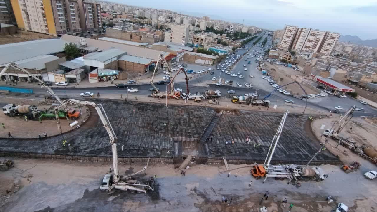 آغاز عملیات بتن‌ریزی پارک آبی اراک
