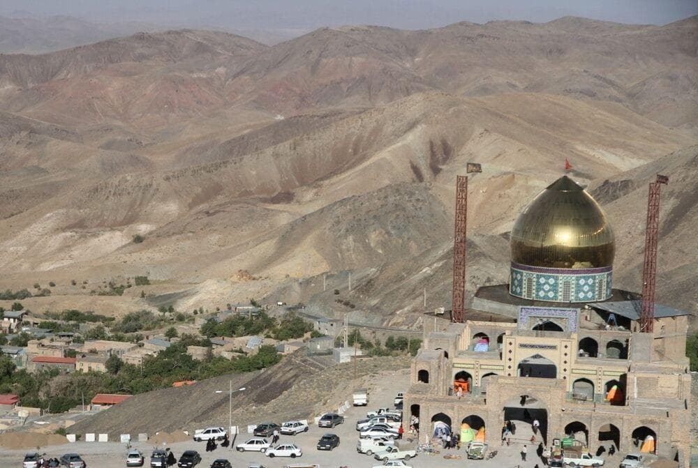 ۴۱ بقعه متبرکه خراسان جنوبی میزبان برنامه‌های ایام پایانی صفر