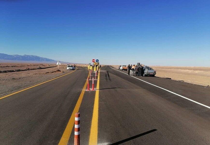 تخصیص هزار و ۳۰۰ میلیارد ریال برای طرح دوبانده کردن جاده گناباد به قاین