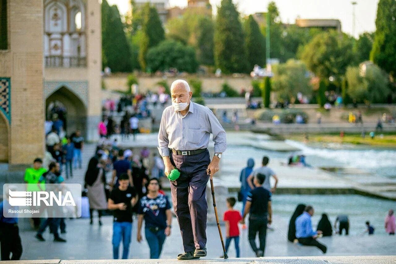 استان کرمانشاه با ۲۵۴ هزار سالمند در رتبه هشتم کشور قرار دارد