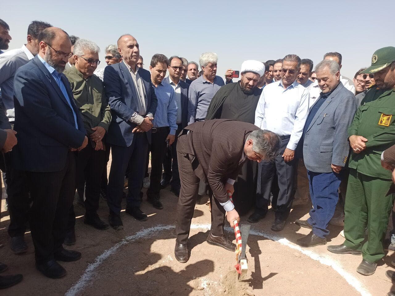 عملیات اجرایی نیروگاه هفت مگاواتی فراهان آغاز شد