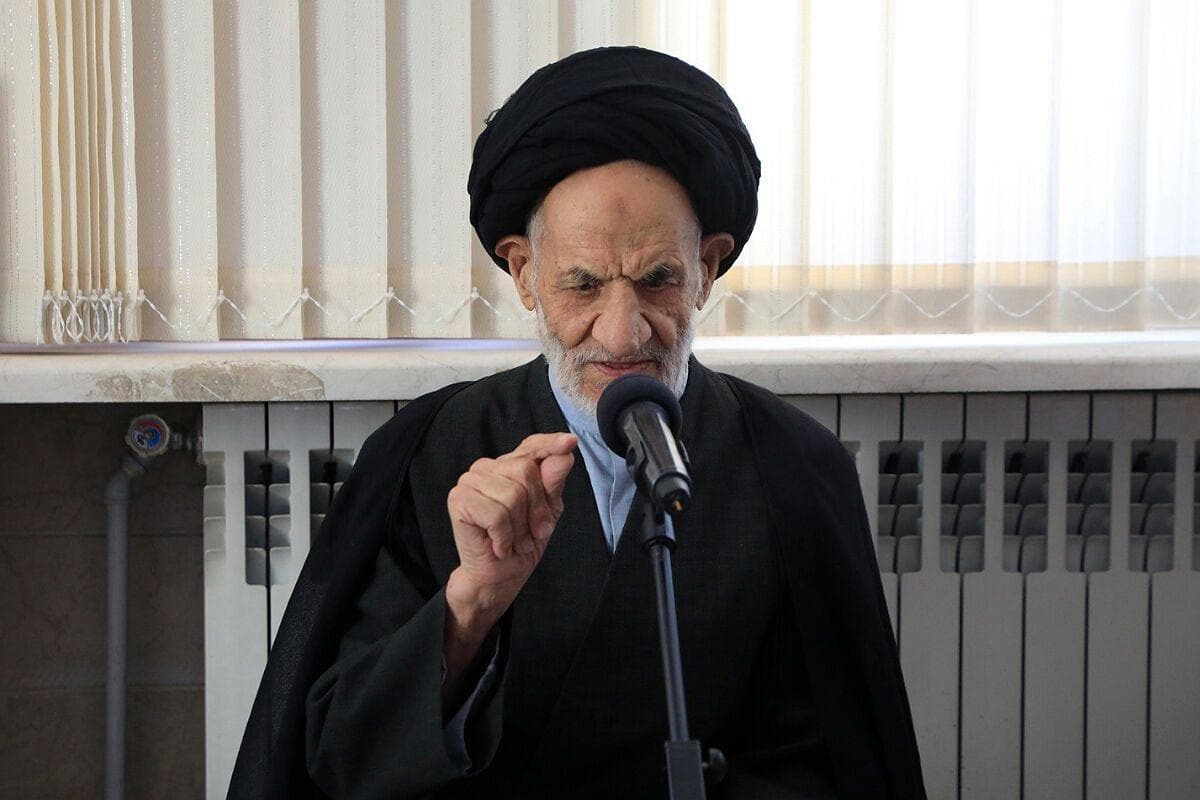 امام جمعه بیرجند: پیاده‌سازی عدالت و قانون، اساس نظام جمهوری اسلامی است