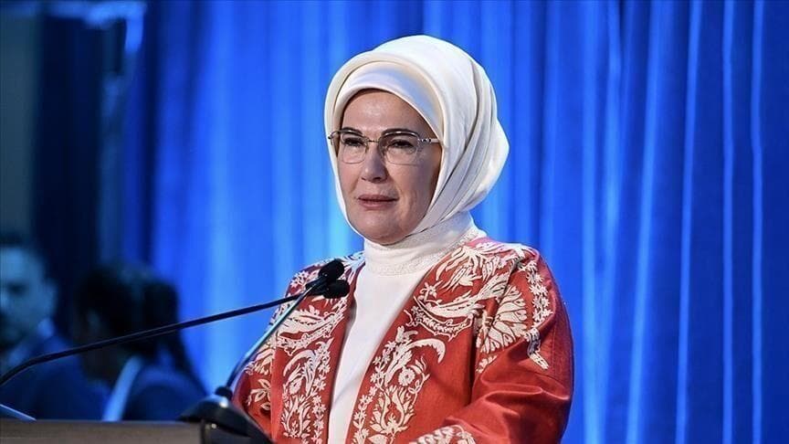 همسر اردوغان خطاب به ملانیا ترامپ: کودکان غزه هم مانند کودکان اوکراینی شایسته شادی هستند