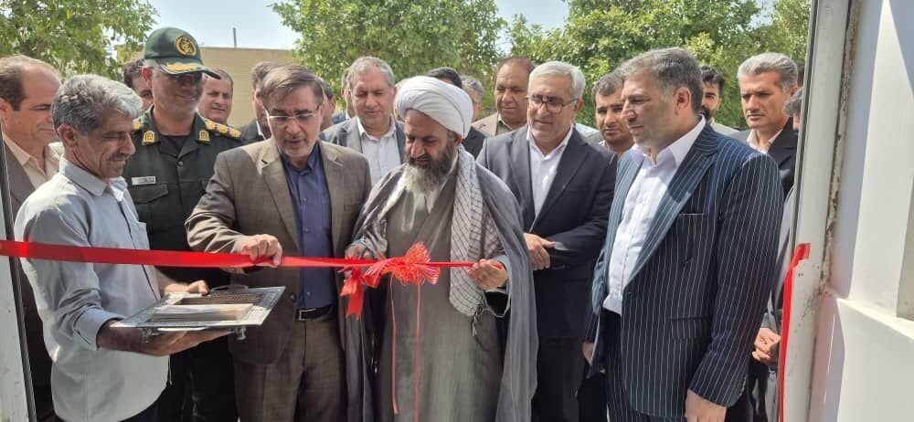 معاون استاندار فارس: دولت وفاق، به دور از حواشی در پی خدمت به مردم است