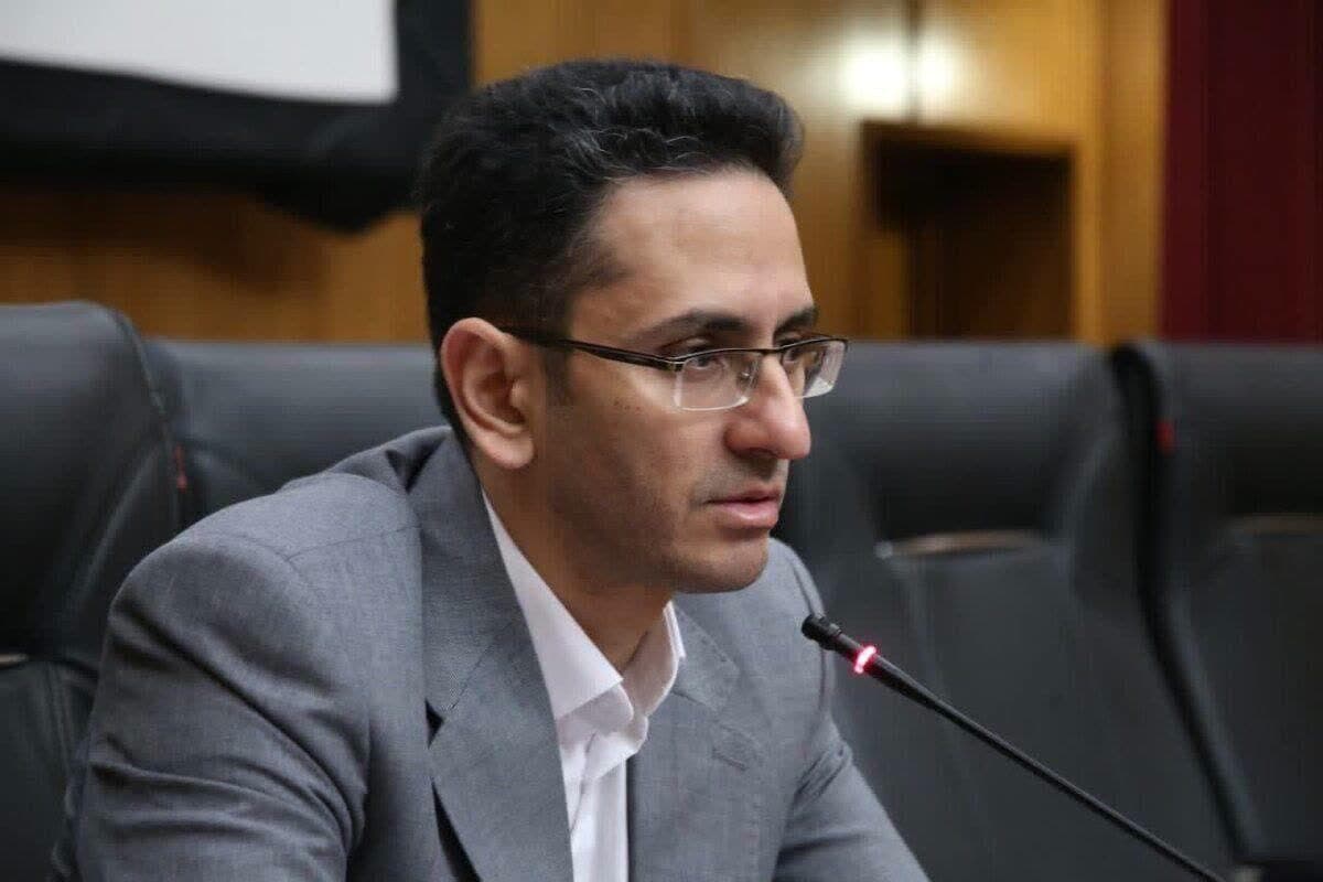 تدارک نمایشگاه «دولت در کنار مردم» در میدان ارگ کرمان