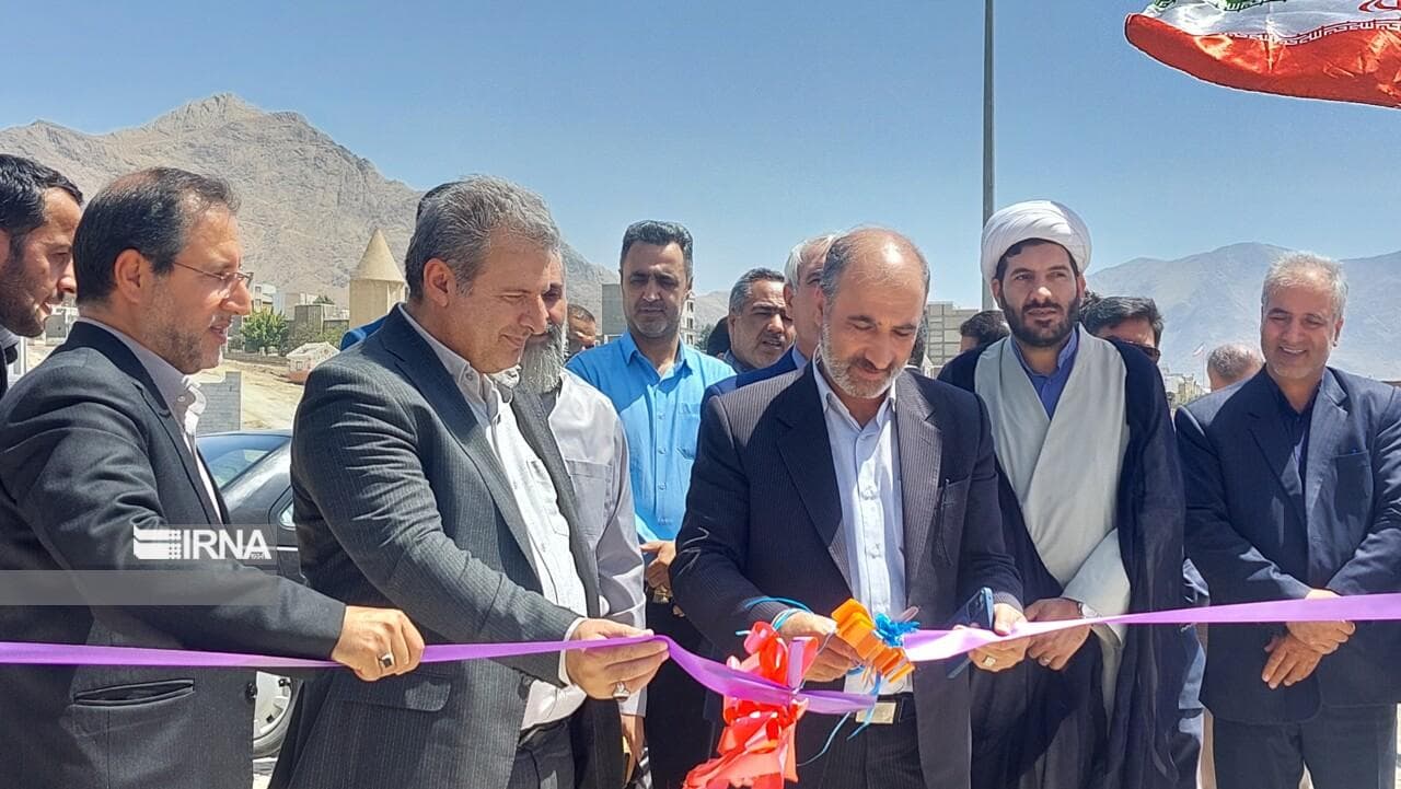طرح توسعه مجتمع تفریحی و گردشگری "مینی‌وُرلد" ملایر به بهره‌برداری رسید