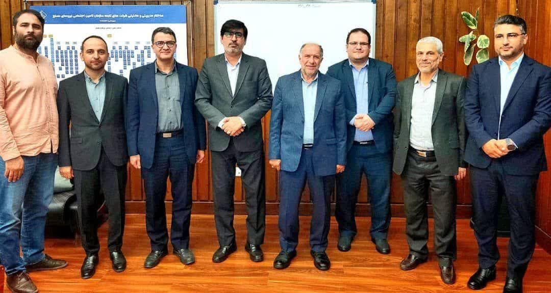  دعوت فرماندار از قرارگاه‌های اقتصادی وزارت دفاع برای سرمایه‌گذاری در بوموسی