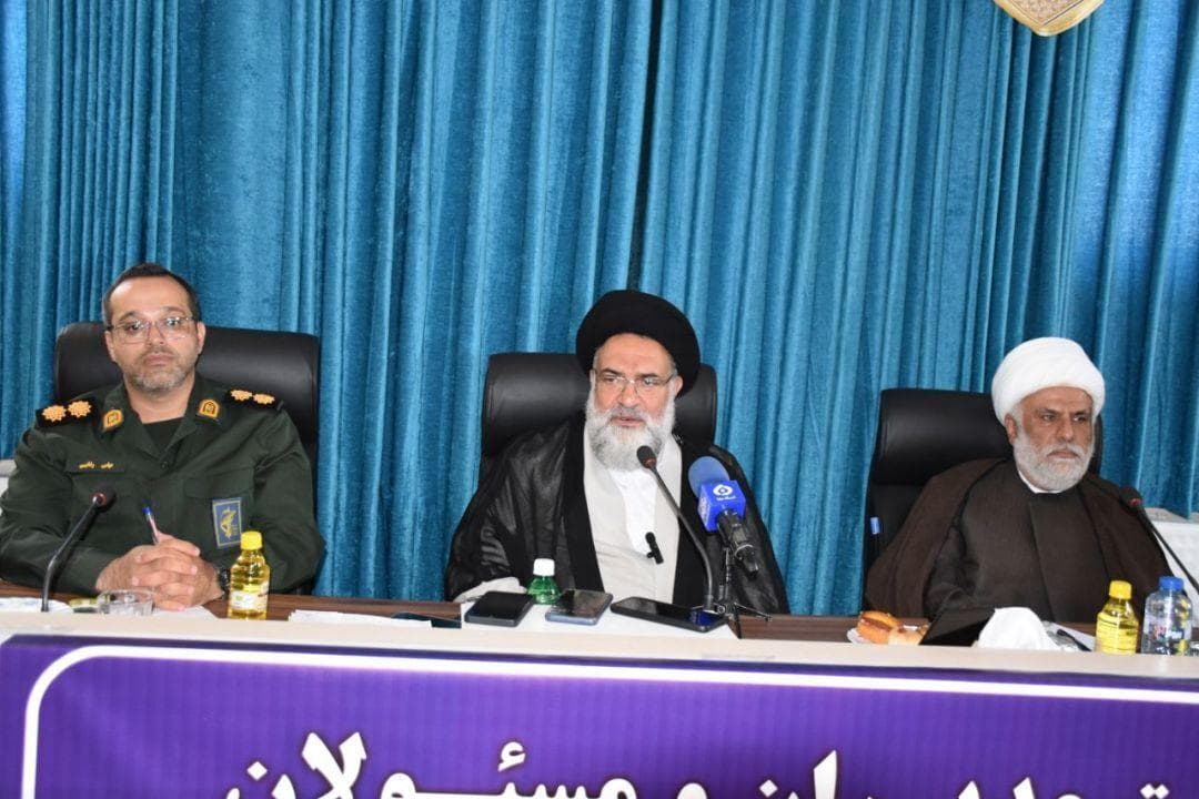 امام جمعه یاسوج: رسانه‌ها از انحراف مطالبات عمومی جلوگیری کنند