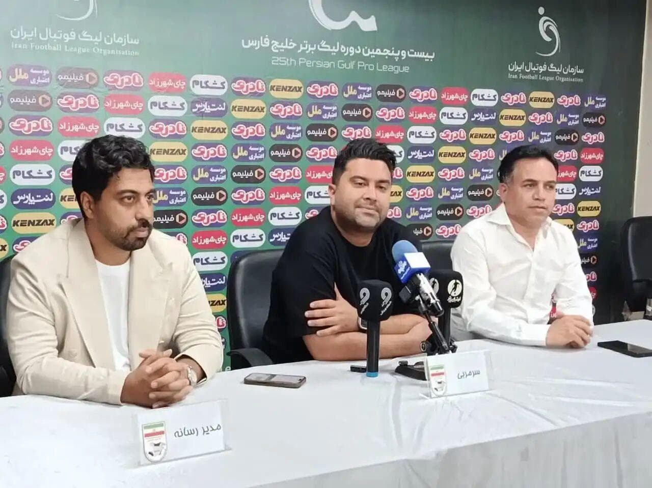سرمربی چادرملو: اشتباهات فردی تیم ما را تنبیه کرد