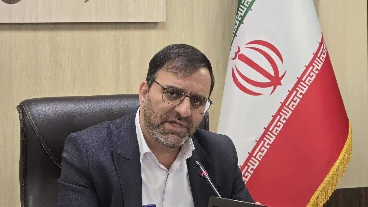 پاسخ شهردار همدان به ۴۰ سوال خبرنگاران؛ از تقاطع مدرس تا جشن ۲۰ هزار نفری