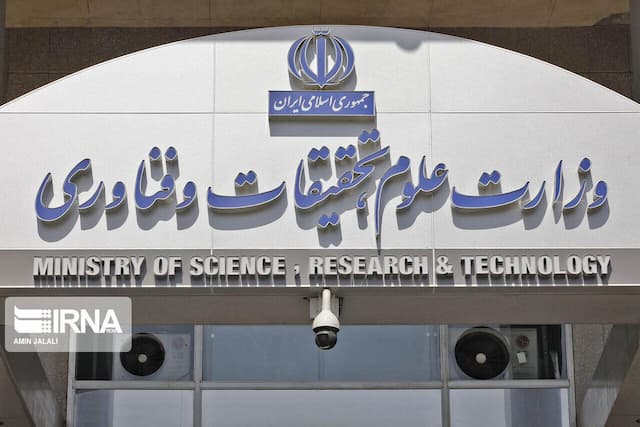 تمرکز دولت چهاردهم بر گسترش آموزش عالی هدفمند و مهارتی