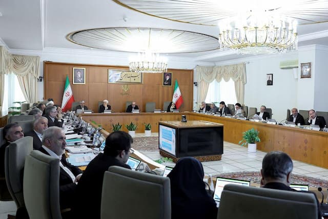 حزب موتلفه: دولتِ پزشکیان در یک‌سال گذشته گام‌های ارزشمندی برداشته است