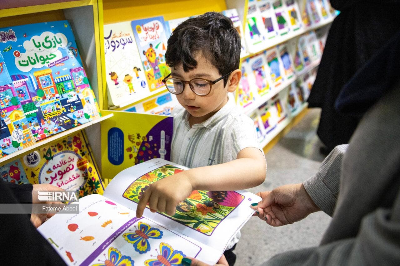 مسئولیت‌پذیری و رویاپردازی در آیینه‌ یک داستان کودکانه
