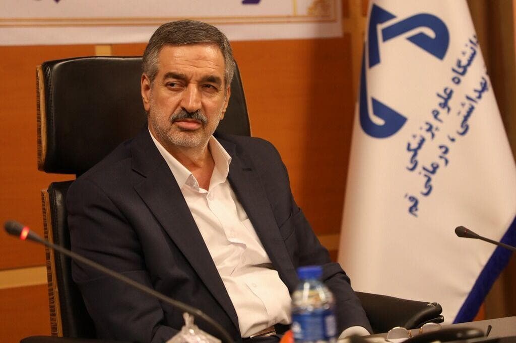 توجه به پرداخت مطالبات و نیروی انسانی دغدغه وزارت بهداشت است