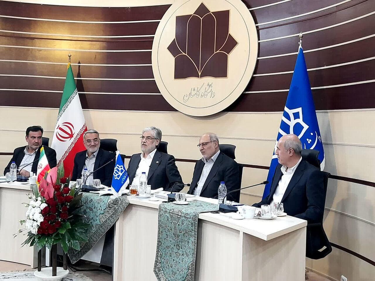 وزیر علوم: وفاداری به گفتمان صداقت و علم‌محوری سرلوحه کار دولت است