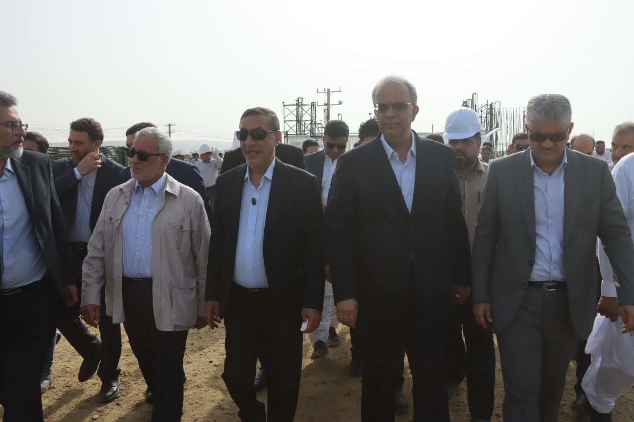 قائم پناه از بزرگراه زاهدان - خاش - ایرانشهر بازدید کرد
